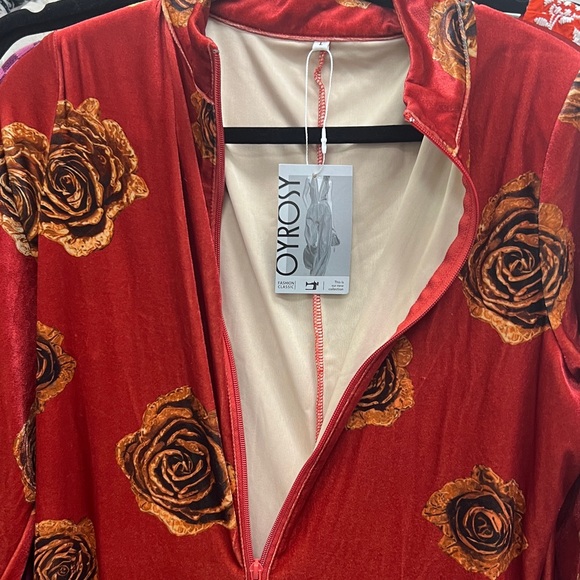 Other - OYROSY Red Rose Print Zip-Front Jumpsuit size L
P2P 26
Length 59
